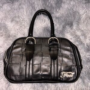 Fox Black Leather Shoulder Bag with Silver Accents